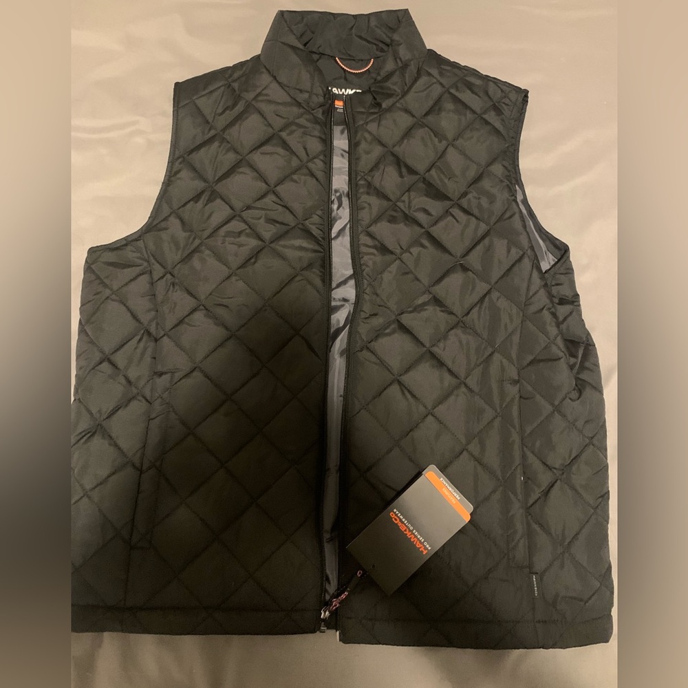 New with tags men puffer best size large